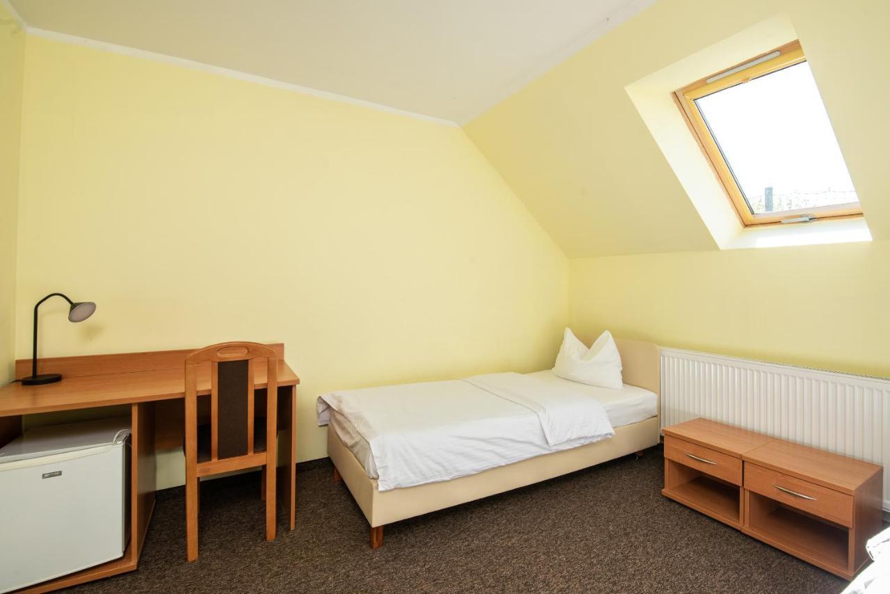 Nad Brzegiem Baltyku Hotel Сърбиново Екстериор снимка