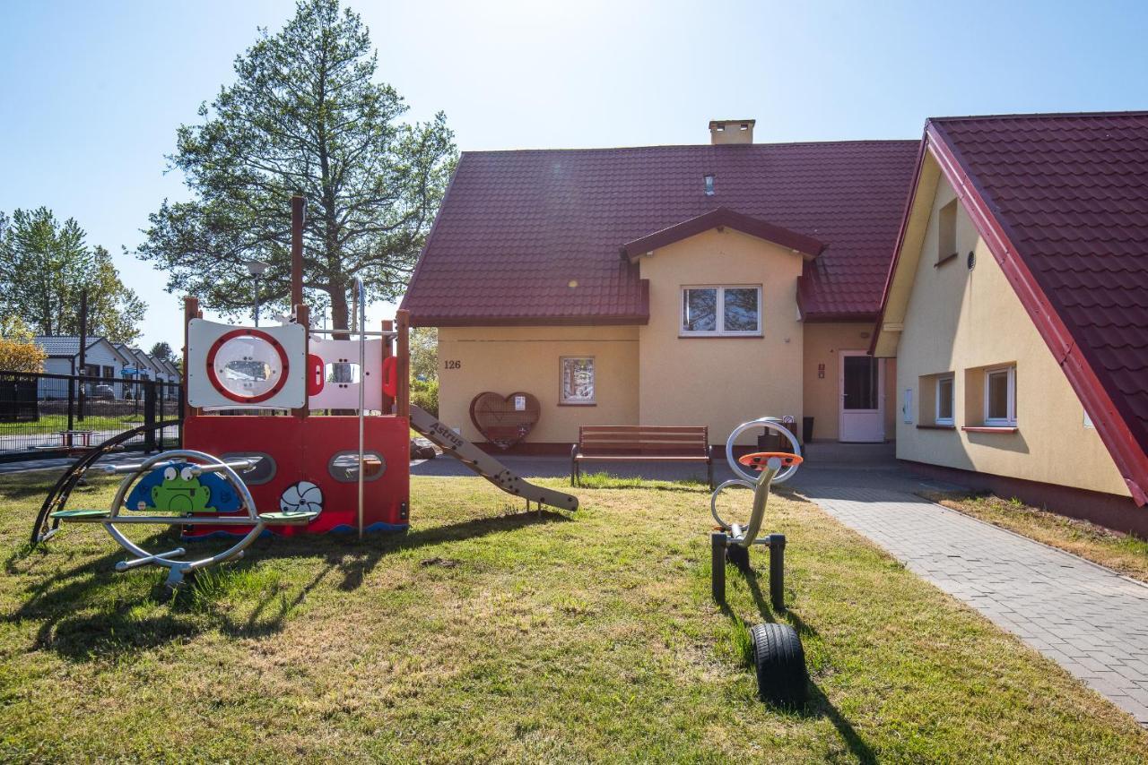 Nad Brzegiem Baltyku Hotel Сърбиново Екстериор снимка