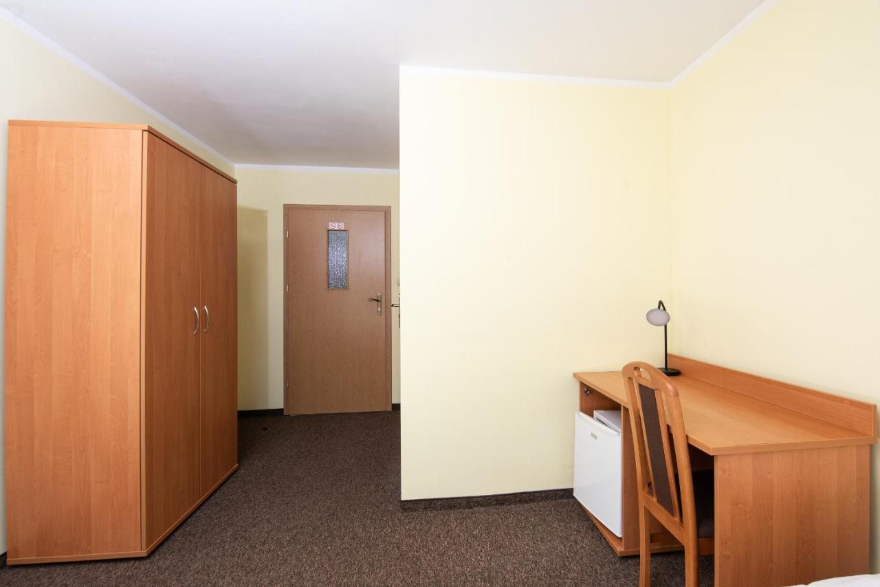 Nad Brzegiem Baltyku Hotel Сърбиново Екстериор снимка