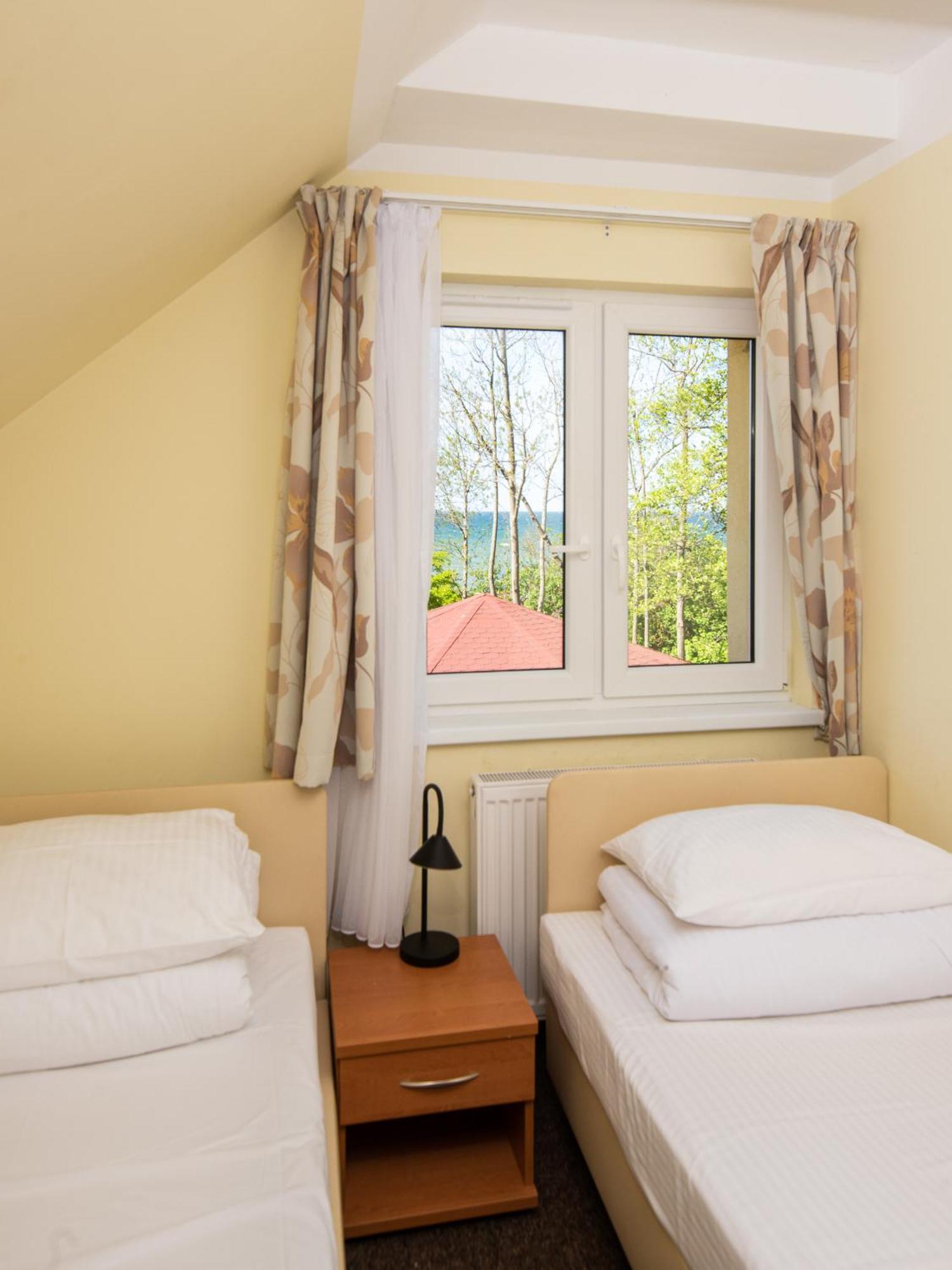 Nad Brzegiem Baltyku Hotel Сърбиново Екстериор снимка